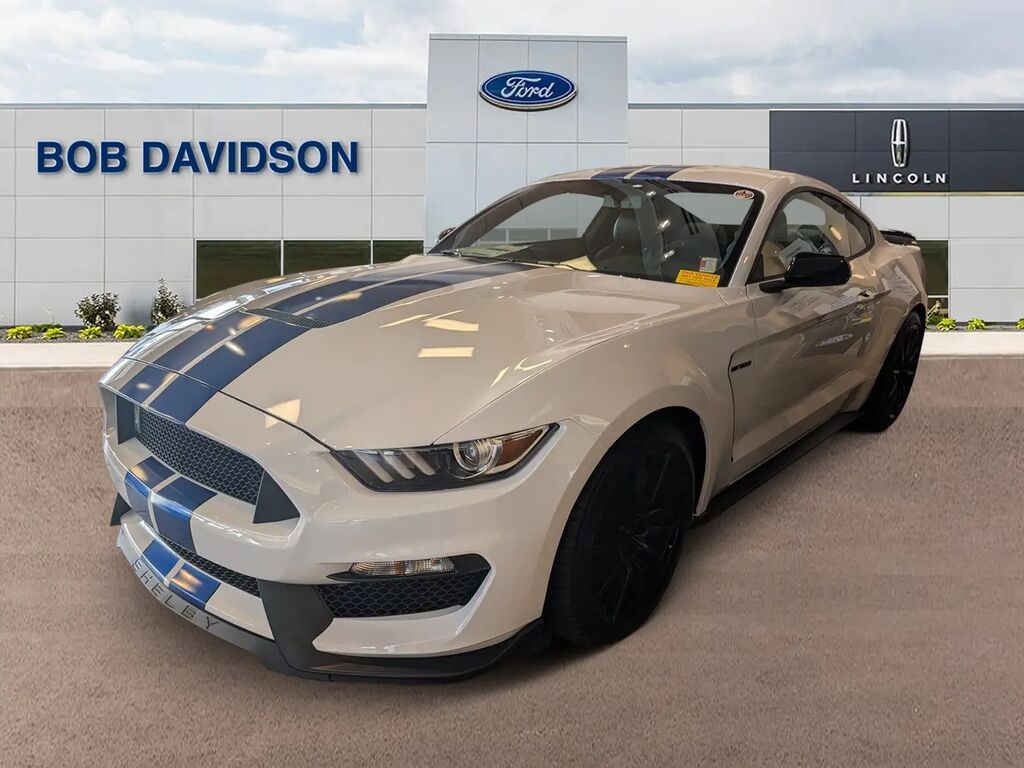 2018 Ford Mustang Shelby GT350 — photo 1 of 13