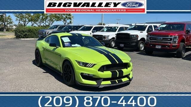 2020 Ford Mustang Shelby GT350 — photo 1 of 2