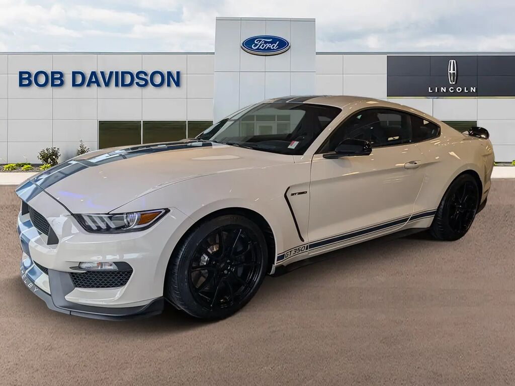 2020 Ford Mustang Shelby GT350 — photo 1 of 13