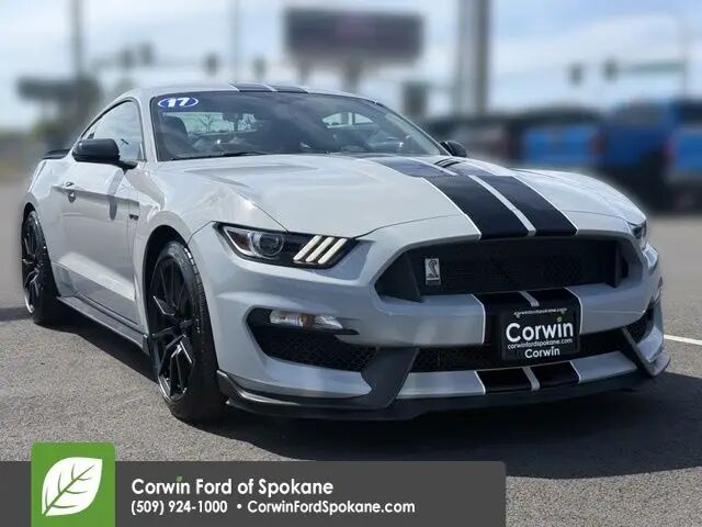 2017 Ford Mustang Shelby GT350 — photo 1 of 15