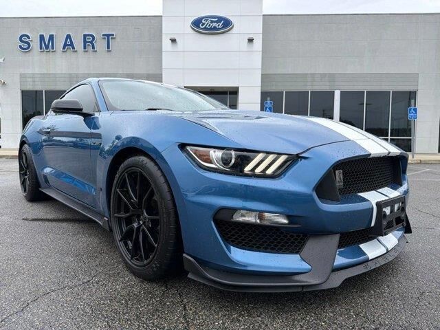 2020 Ford Mustang Shelby GT350 — photo 1 of 25