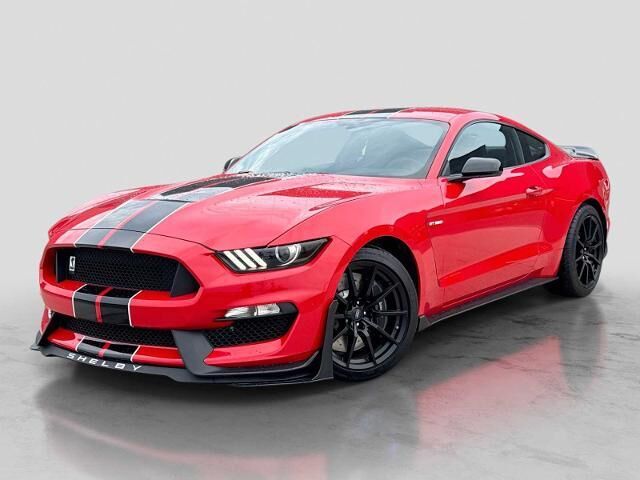 2017 Ford Mustang Shelby GT350 — photo 1 of 13
