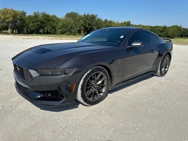 2024 Ford Mustang Dark Horse
