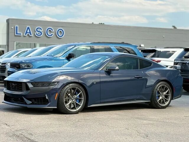 2024 Ford Mustang Dark Horse