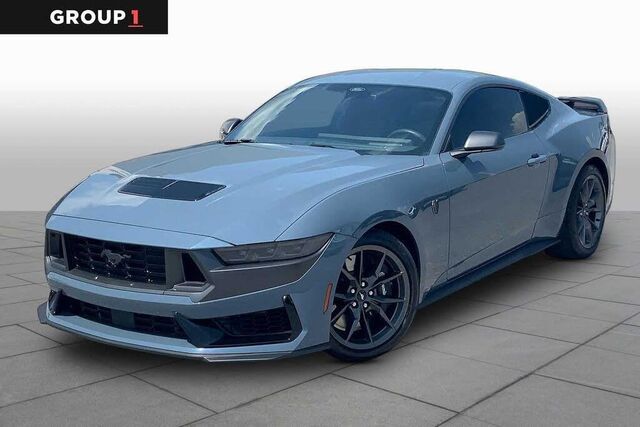 2025 Ford Mustang Dark Horse