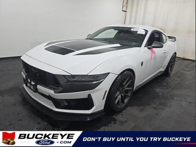 2025 Ford Mustang Dark Horse
