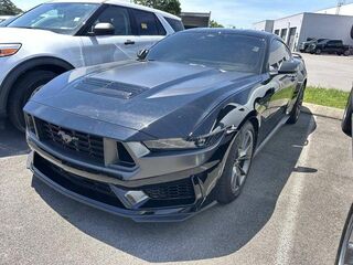 2025 Ford Mustang Dark Horse