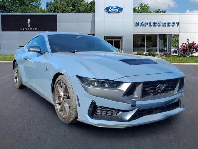2025 Ford Mustang Dark Horse