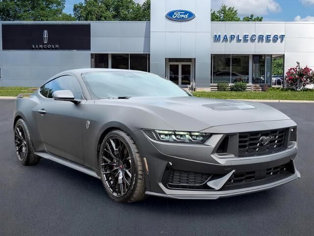2025 Ford Mustang Dark Horse