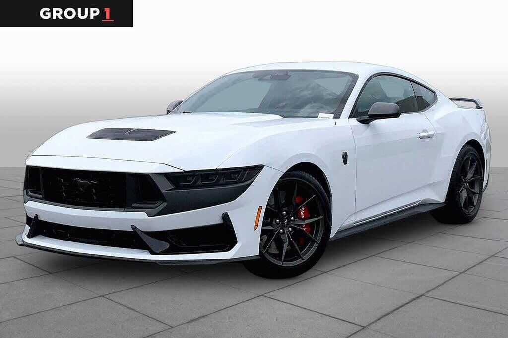 2025 Ford Mustang Dark Horse — photo 1 of 13
