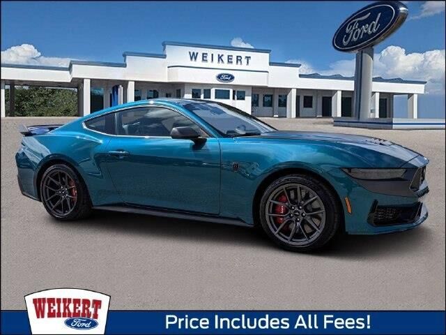 2026 Ford Mustang Dark Horse
