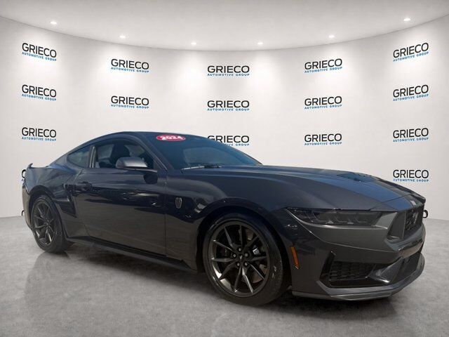 2024 Ford Mustang Dark Horse