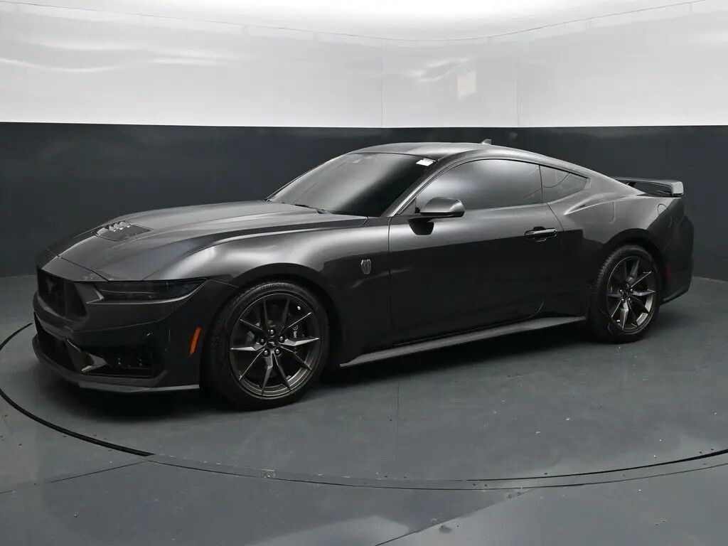 2024 Ford Mustang Dark Horse — photo 1 of 11