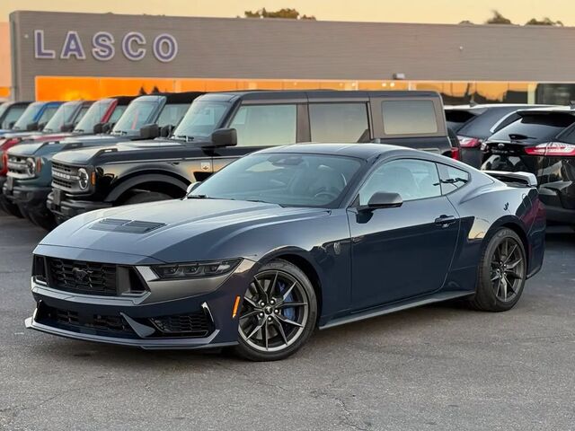 2025 Ford Mustang Dark Horse