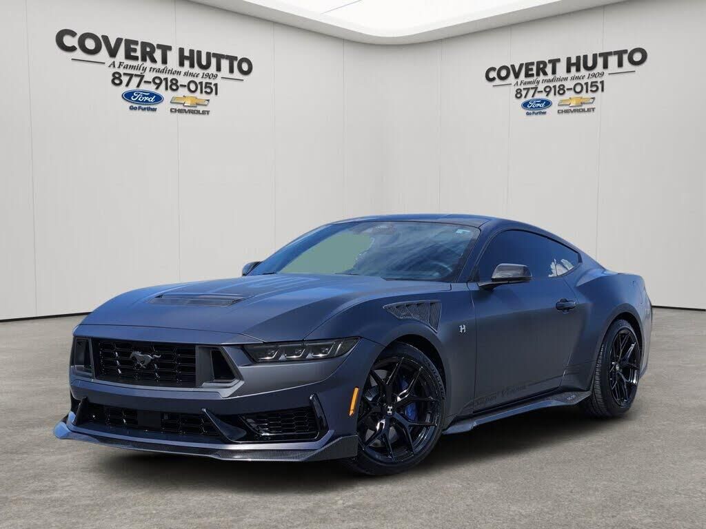 2025 Ford Mustang Dark Horse — photo 1 of 1