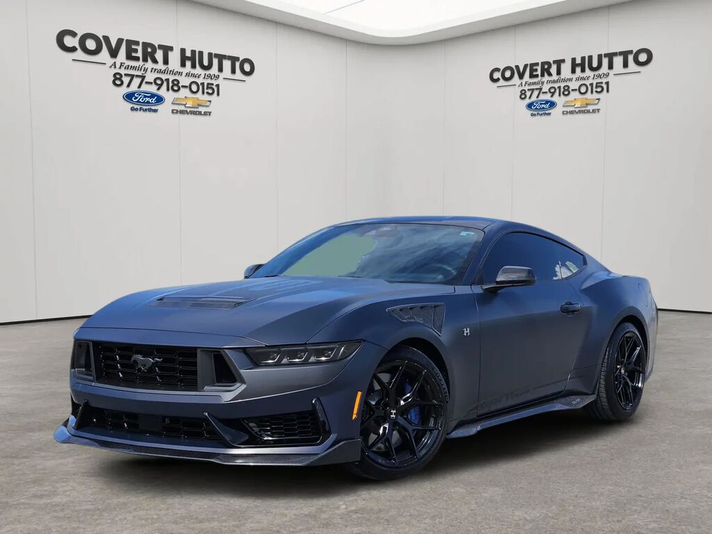 2025 Ford Mustang Dark Horse — photo 1 of 13