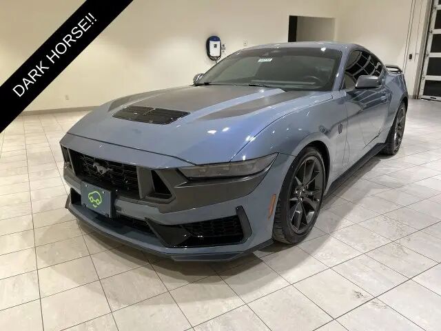 2024 Ford Mustang Dark Horse