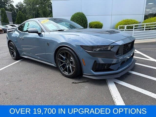 2024 Ford Mustang Dark Horse — photo 1 of 2