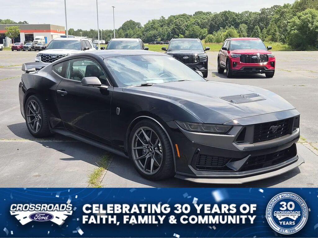 2024 Ford Mustang Dark Horse — photo 1 of 14
