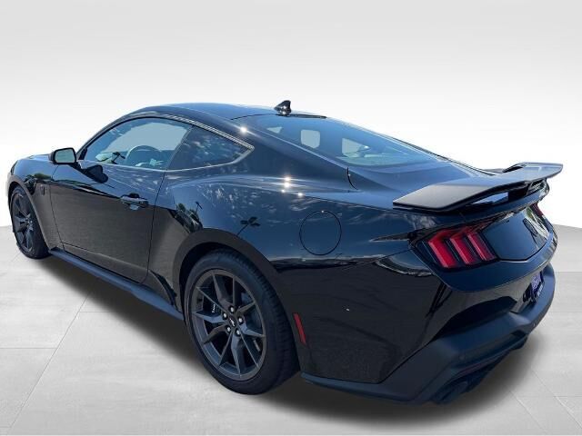 2025 Ford Mustang Dark Horse — photo 1 of 12