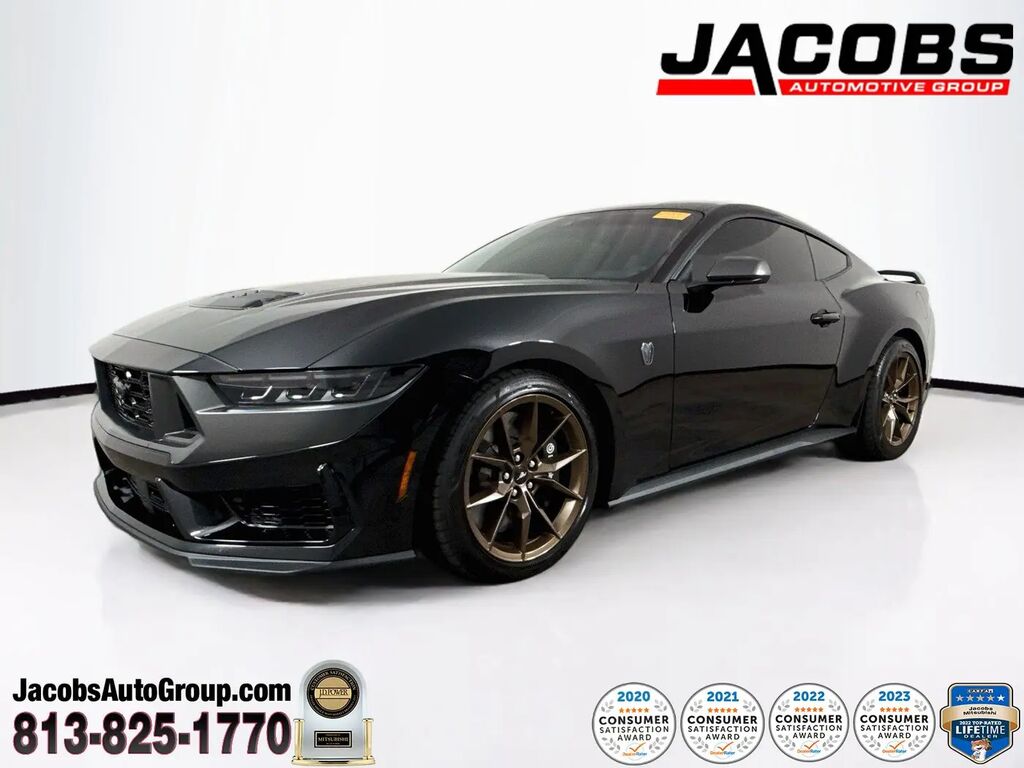 2026 Ford Mustang Dark Horse — photo 1 of 13