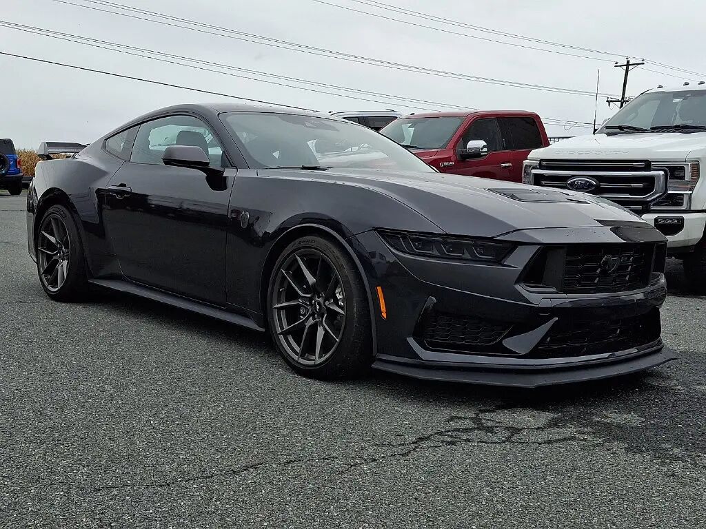 2024 Ford Mustang Dark Horse — photo 1 of 13