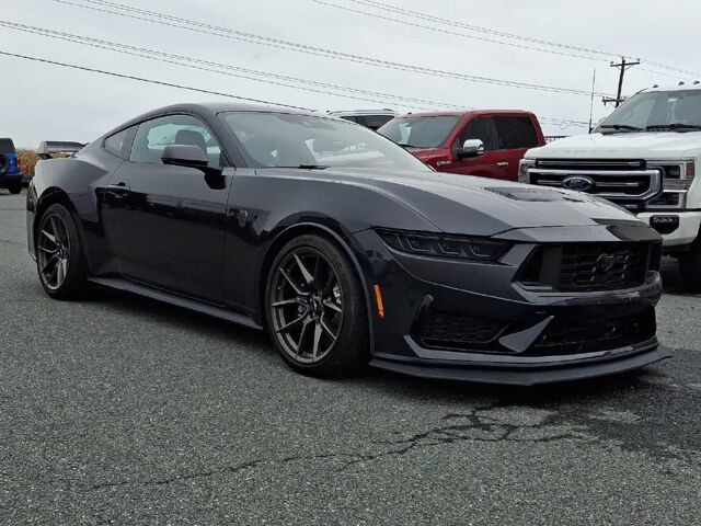 2024 Ford Mustang Dark Horse