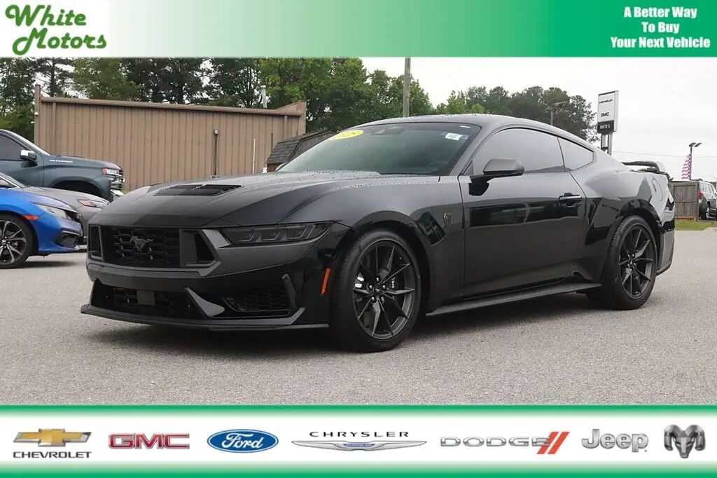 2025 Ford Mustang Dark Horse — photo 1 of 13
