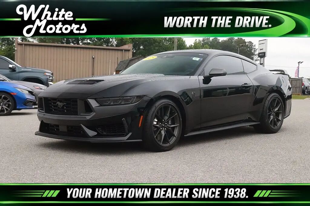 2025 Ford Mustang Dark Horse — photo 1 of 13