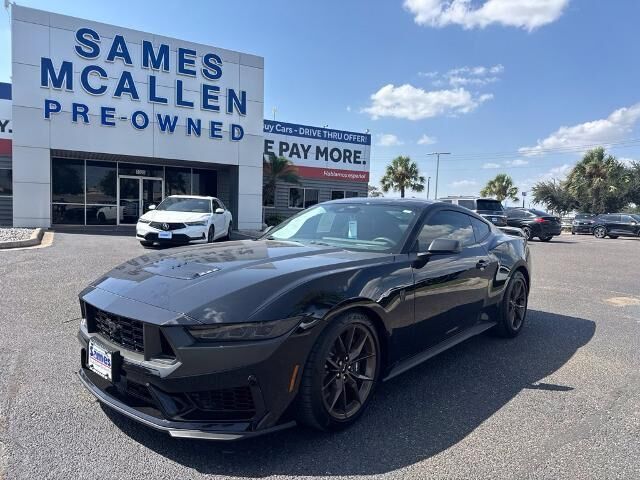 2026 Ford Mustang Dark Horse
