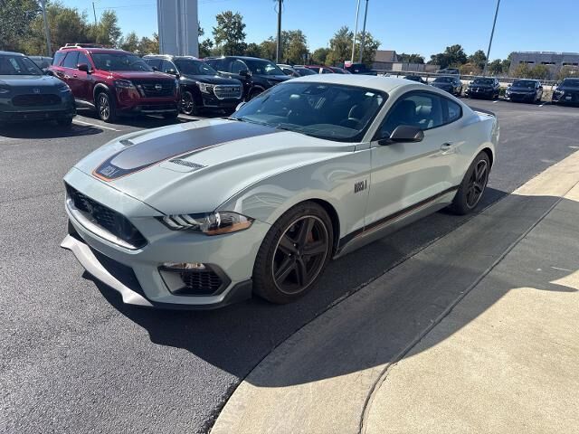 2022 Ford Mustang Mach 1