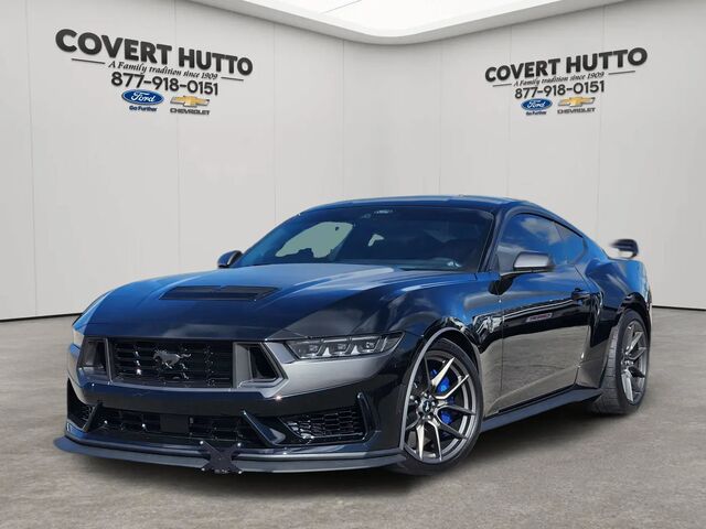 2025 Ford Mustang Dark Horse