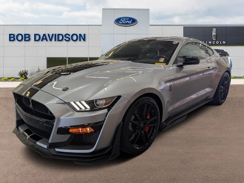 2020 Ford Mustang Shelby GT500 — photo 1 of 13