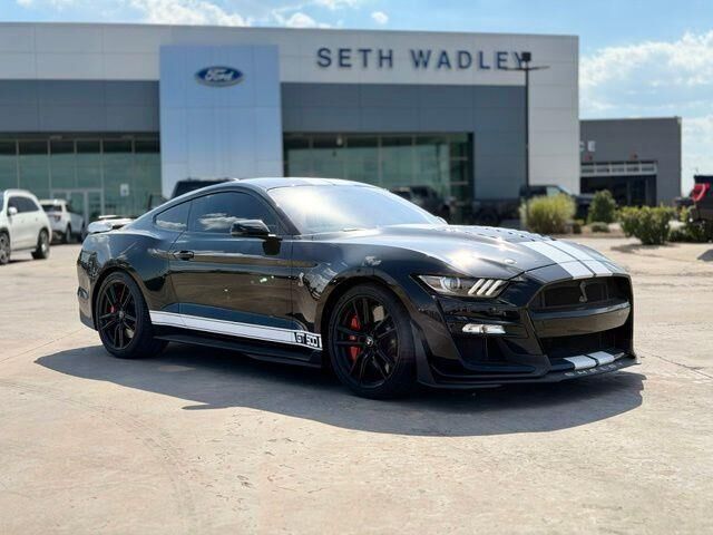 2020 Ford Mustang Shelby GT500 — photo 1 of 24