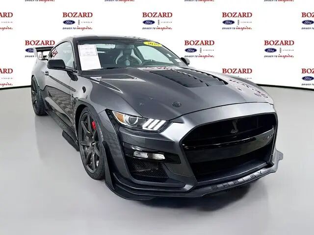 2020 Ford Mustang Shelby GT500 — photo 1 of 11