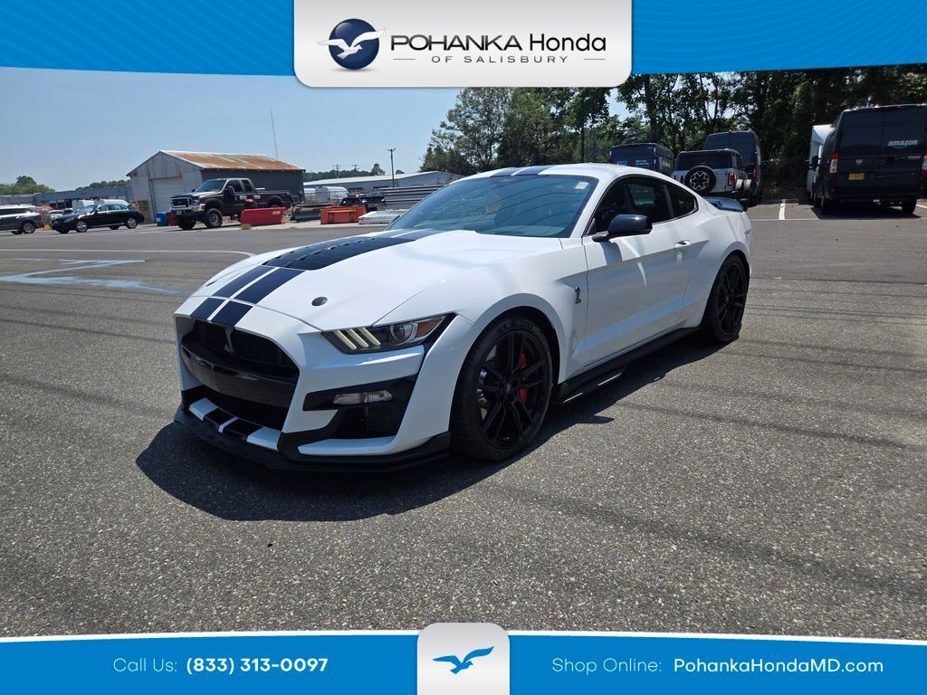 2021 Ford Mustang Shelby GT500 — photo 1 of 12