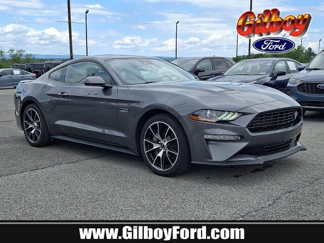 2021 Ford Mustang EcoBoost — photo 1 of 13