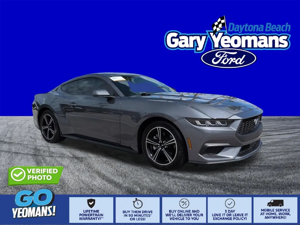 2025 Ford Mustang EcoBoost — photo 1 of 13
