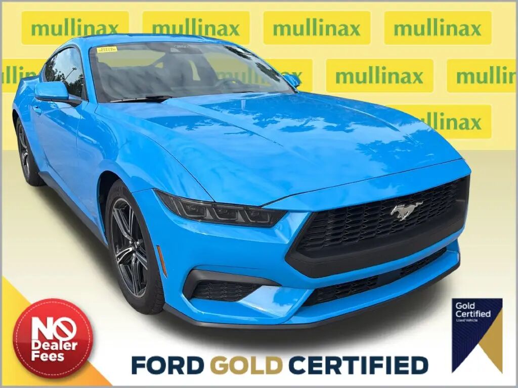 2025 Ford Mustang EcoBoost — photo 1 of 13