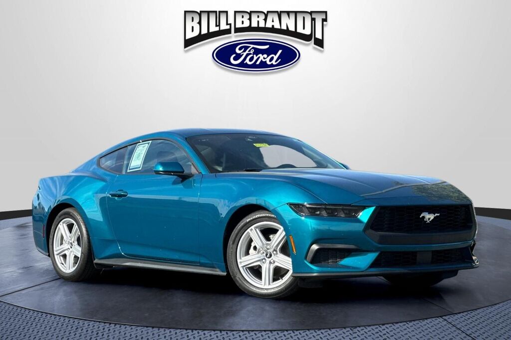 2026 Ford Mustang EcoBoost — photo 1 of 39