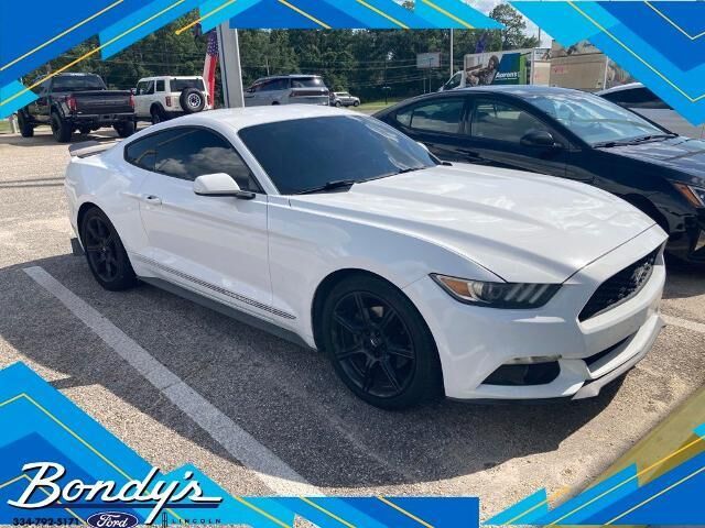 2016 Ford Mustang EcoBoost — photo 1 of 4