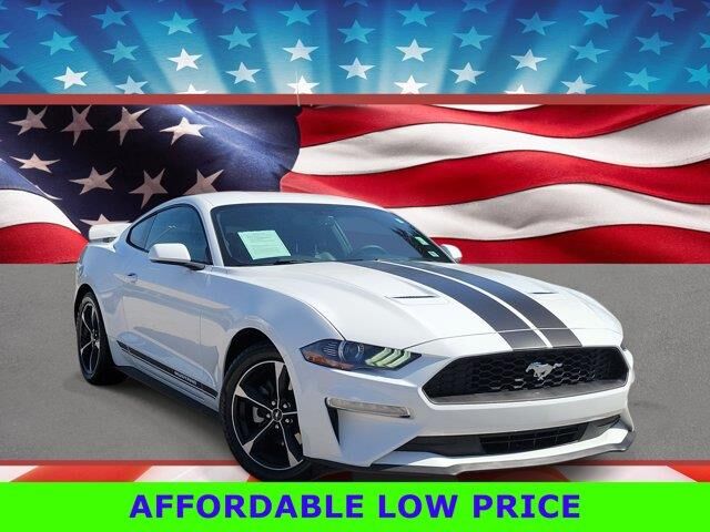 2019 Ford Mustang EcoBoost — photo 1 of 26