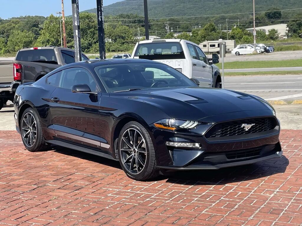 2020 Ford Mustang EcoBoost Premium — photo 1 of 17