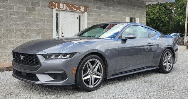 2024 Ford Mustang EcoBoost
