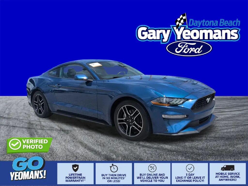 2022 Ford Mustang EcoBoost — photo 1 of 13