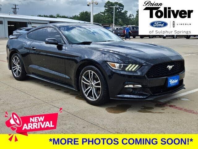 2016 Ford Mustang EcoBoost Premium — photo 1 of 2