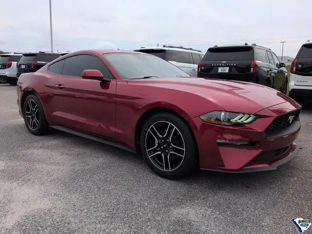 2022 Ford Mustang EcoBoost