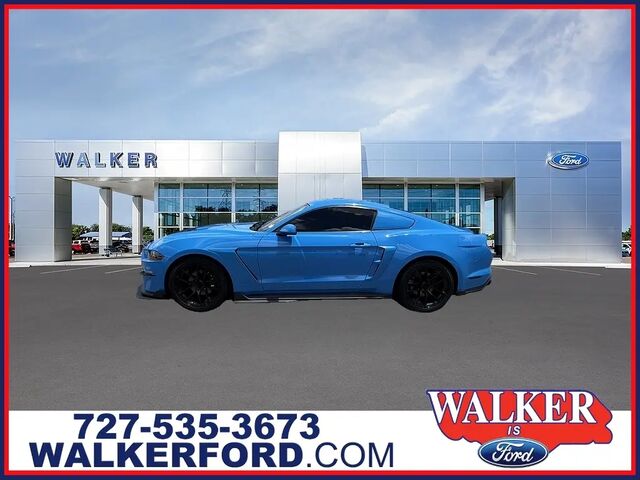 2022 Ford Mustang EcoBoost