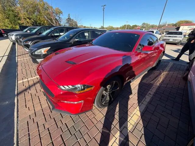 2022 Ford Mustang EcoBoost
