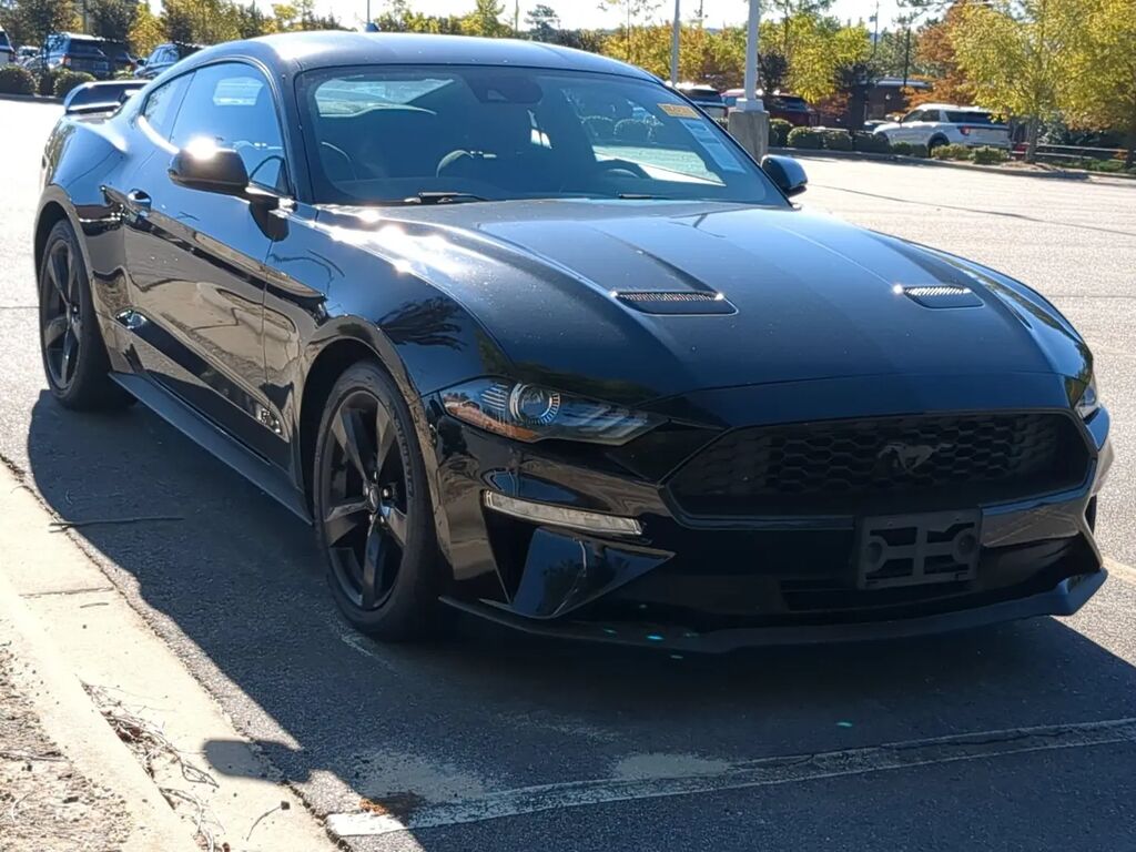2023 Ford Mustang EcoBoost — photo 1 of 4